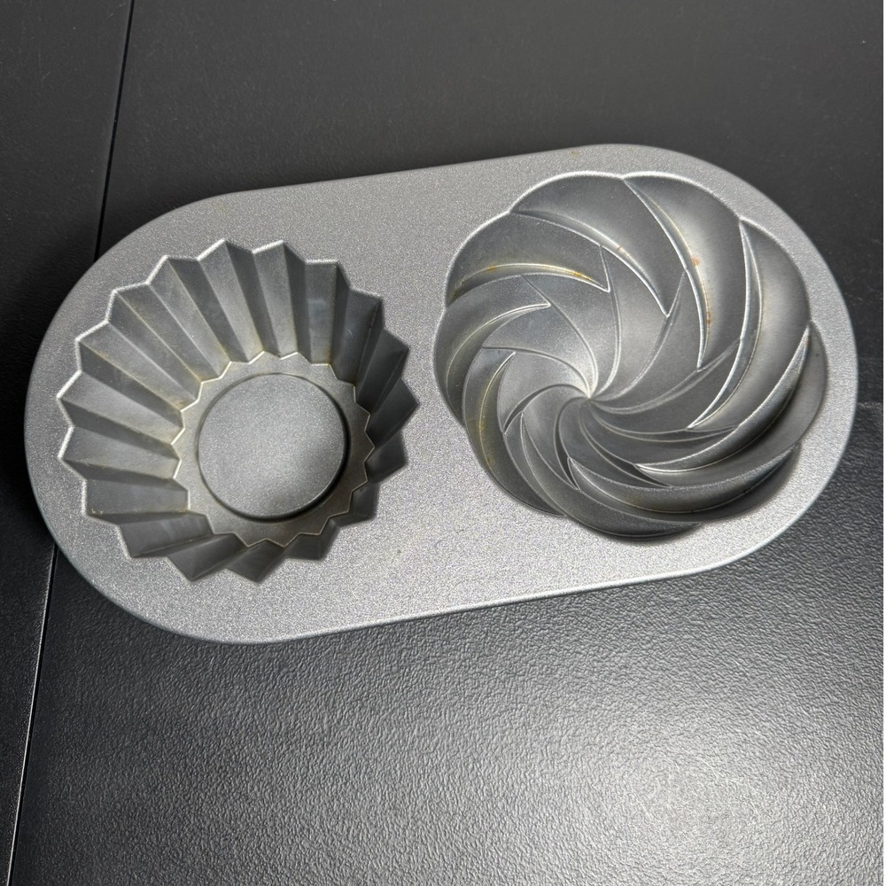 Nordic Ware Cute Cupcake Pan 6 Cups 14 Liters Bundt Cake Baking Pan